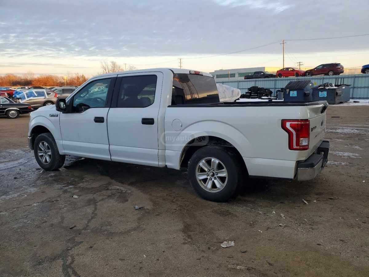 Ford F-150 2015 — photo 2