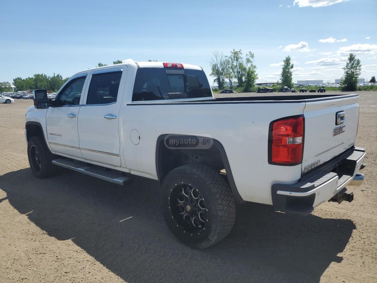 GMC Sierra 2015 — photo 2