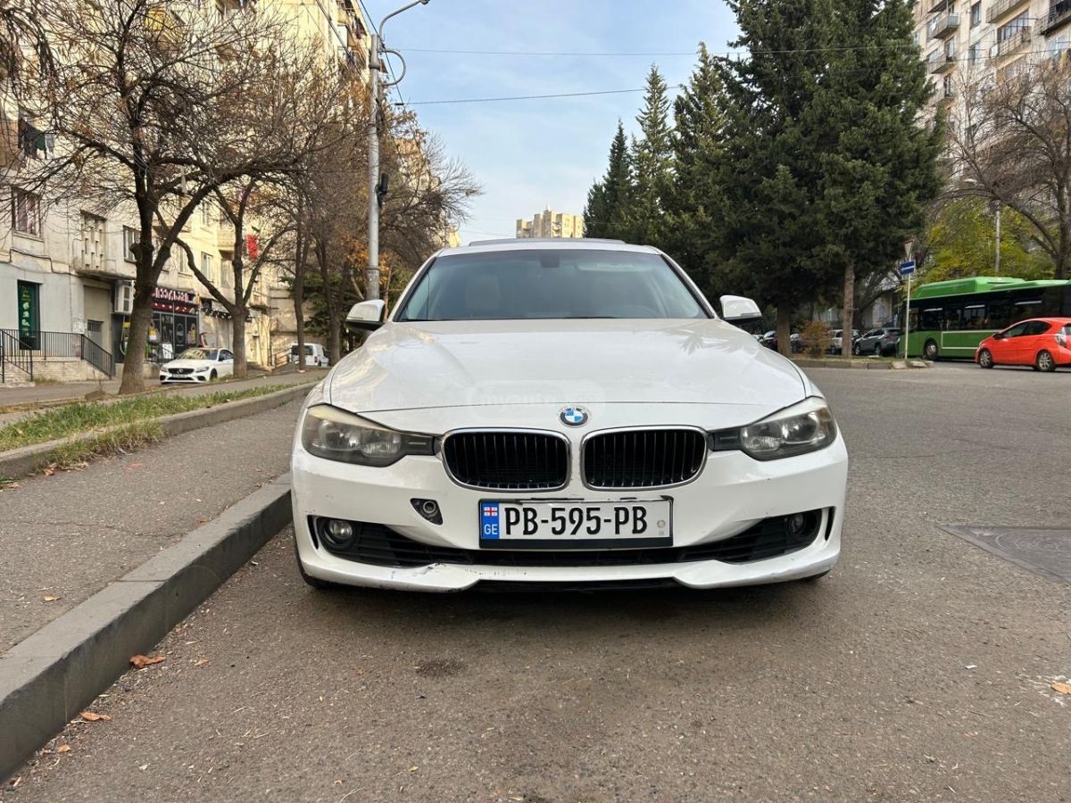 BMW 328 2012 — photo 2