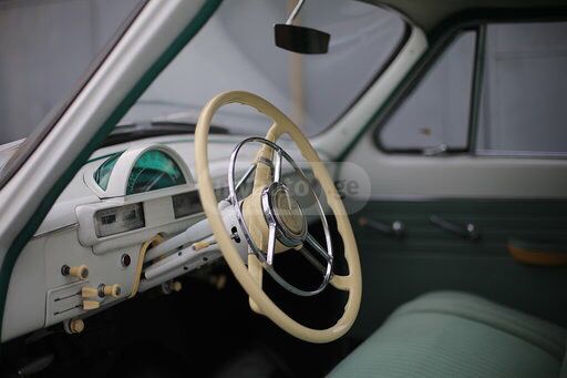 GAZ 21 1958 — photo 2