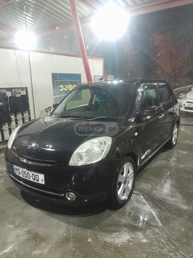 Mazda Verisa 2004 — photo 2