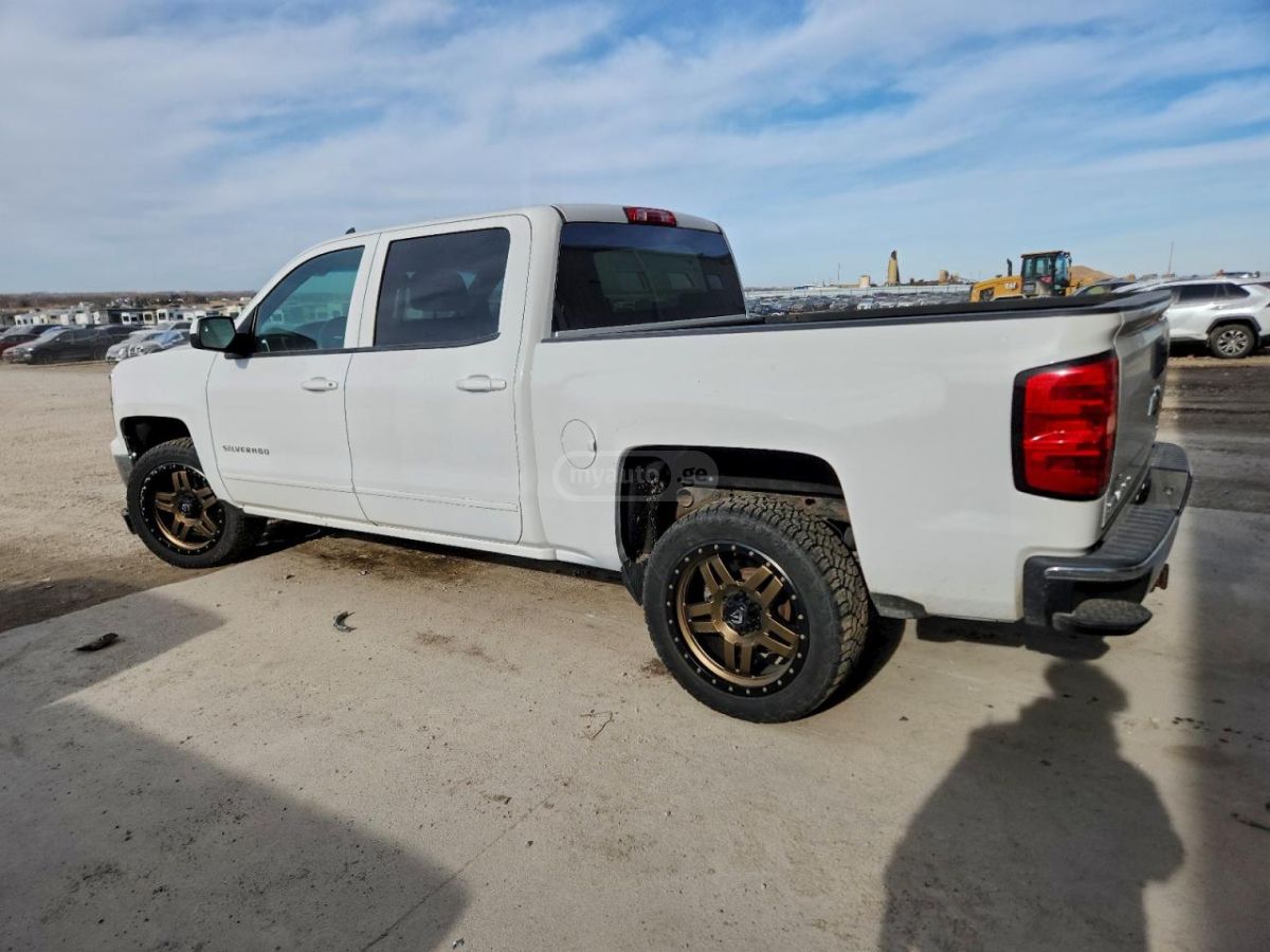 Chevrolet Silverado 2015 — photo 2