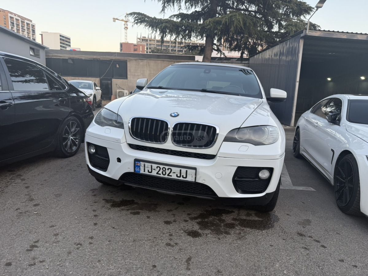 BMW X6