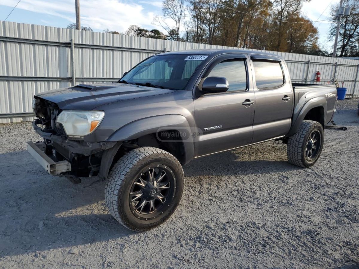 Toyota Tacoma