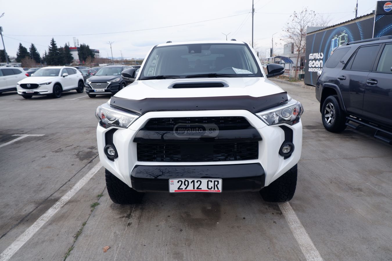 Toyota 4Runner 2020 — photo 2