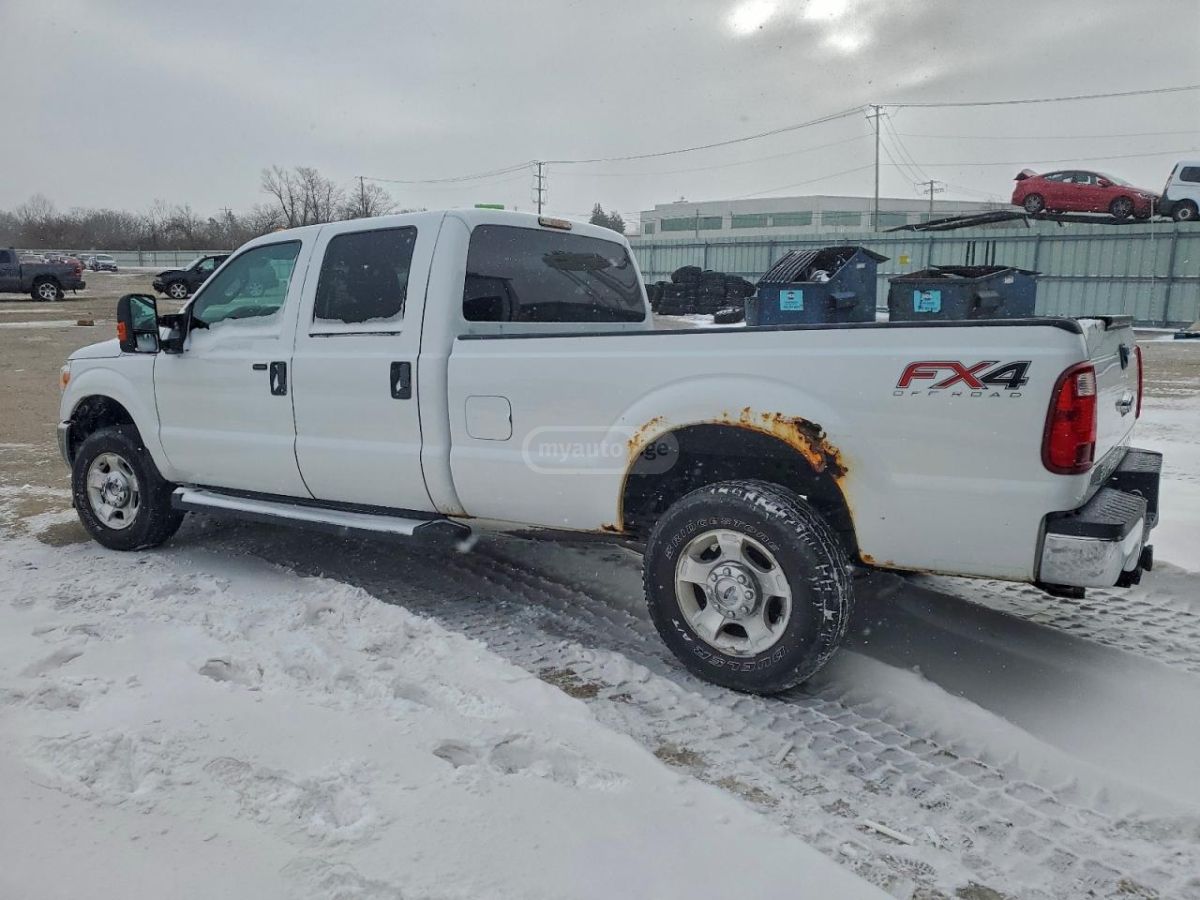Ford F250 2015 — photo 2
