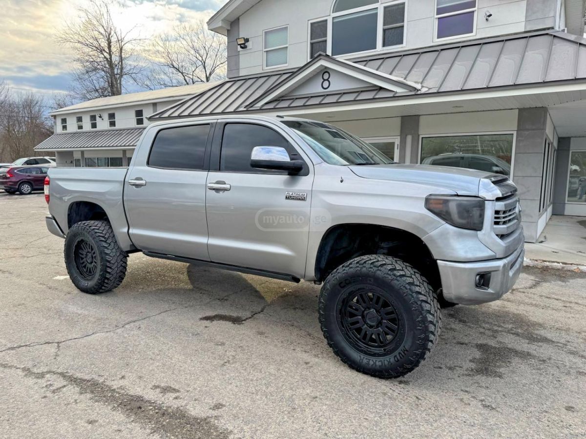 Toyota Tundra