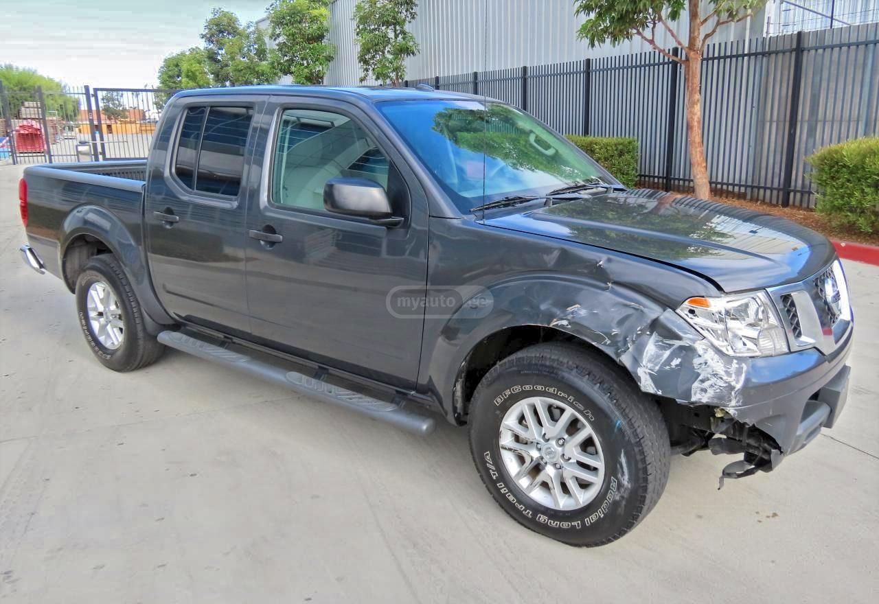Nissan Frontier