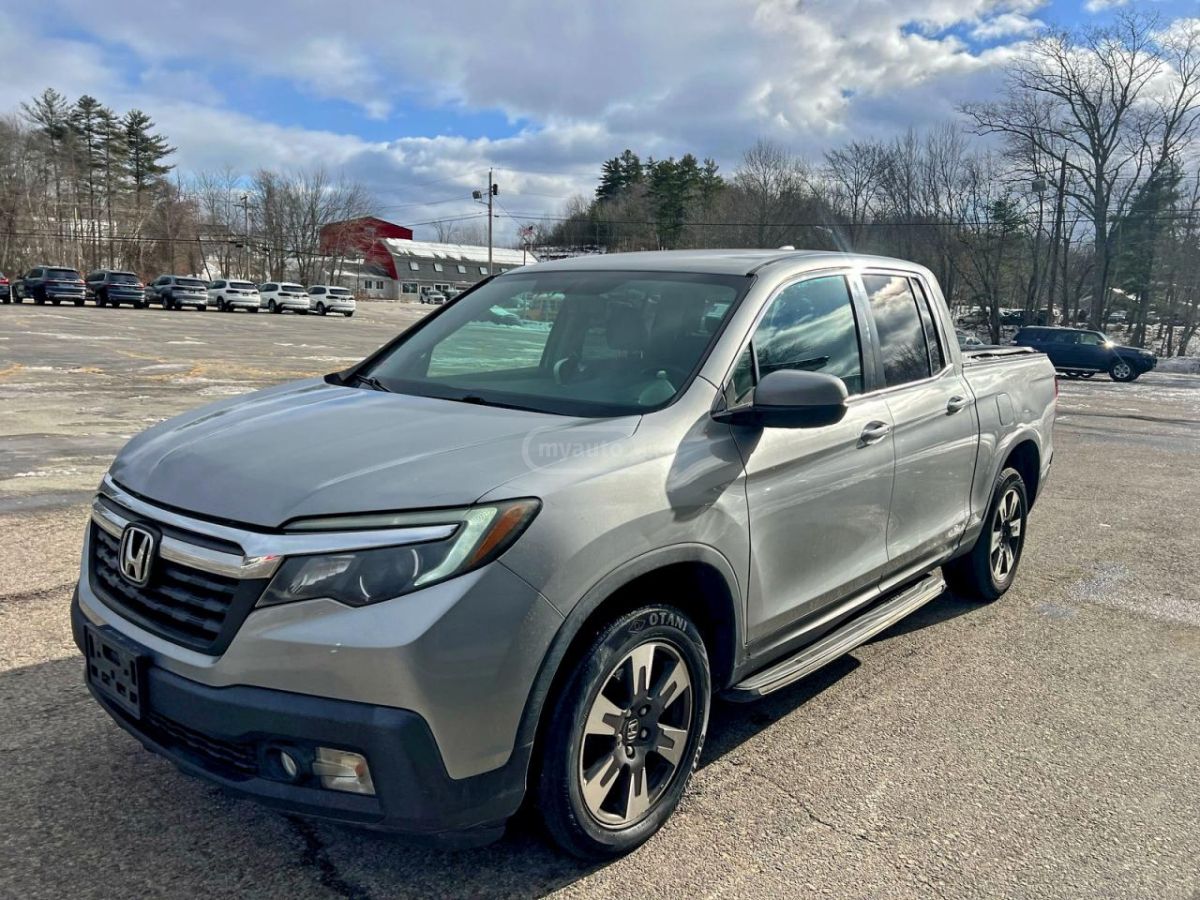 Honda Ridgeline 2017 — photo 2