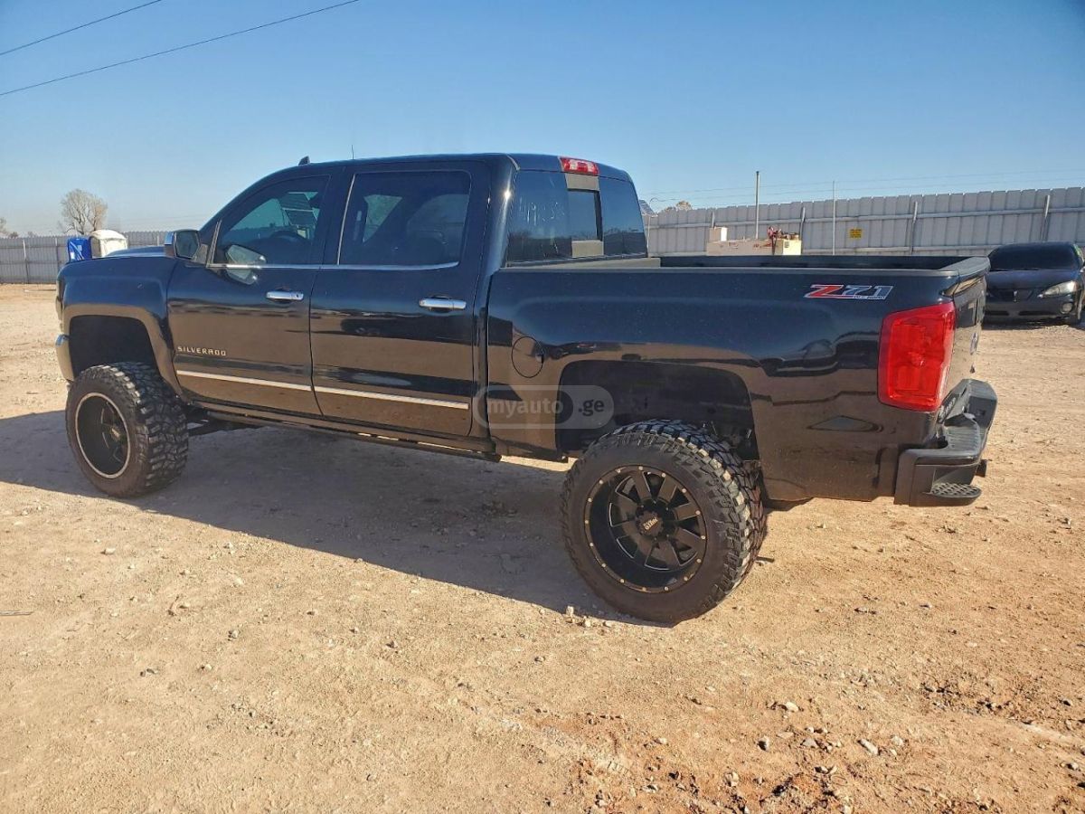 Chevrolet Silverado 2016 — photo 2