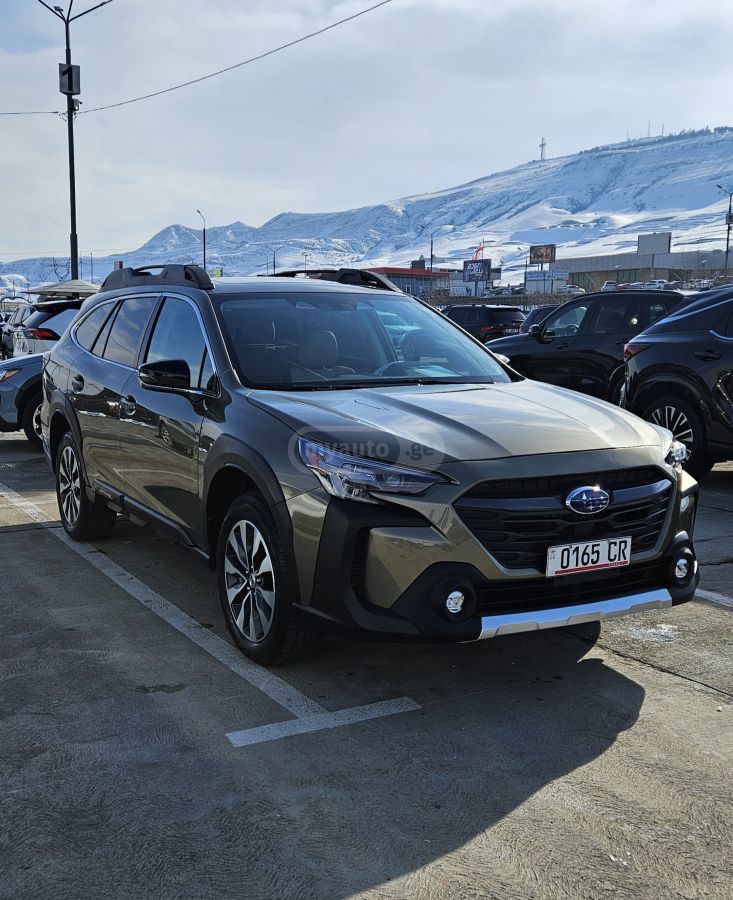 Subaru Outback 2023 — photo 2