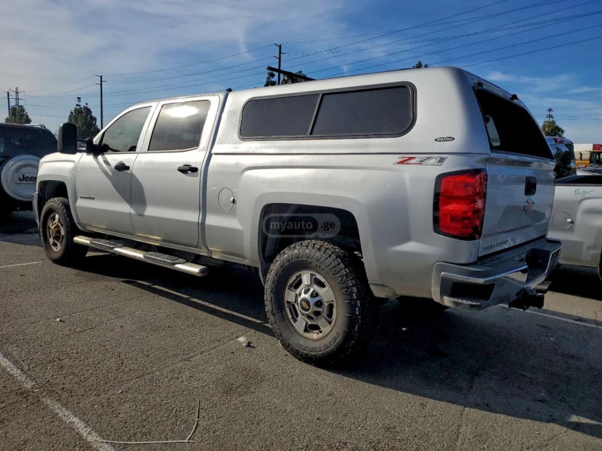 Chevrolet Silverado 2015 — photo 2