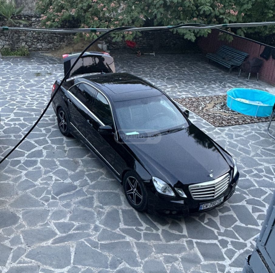 Mercedes-Benz E 350