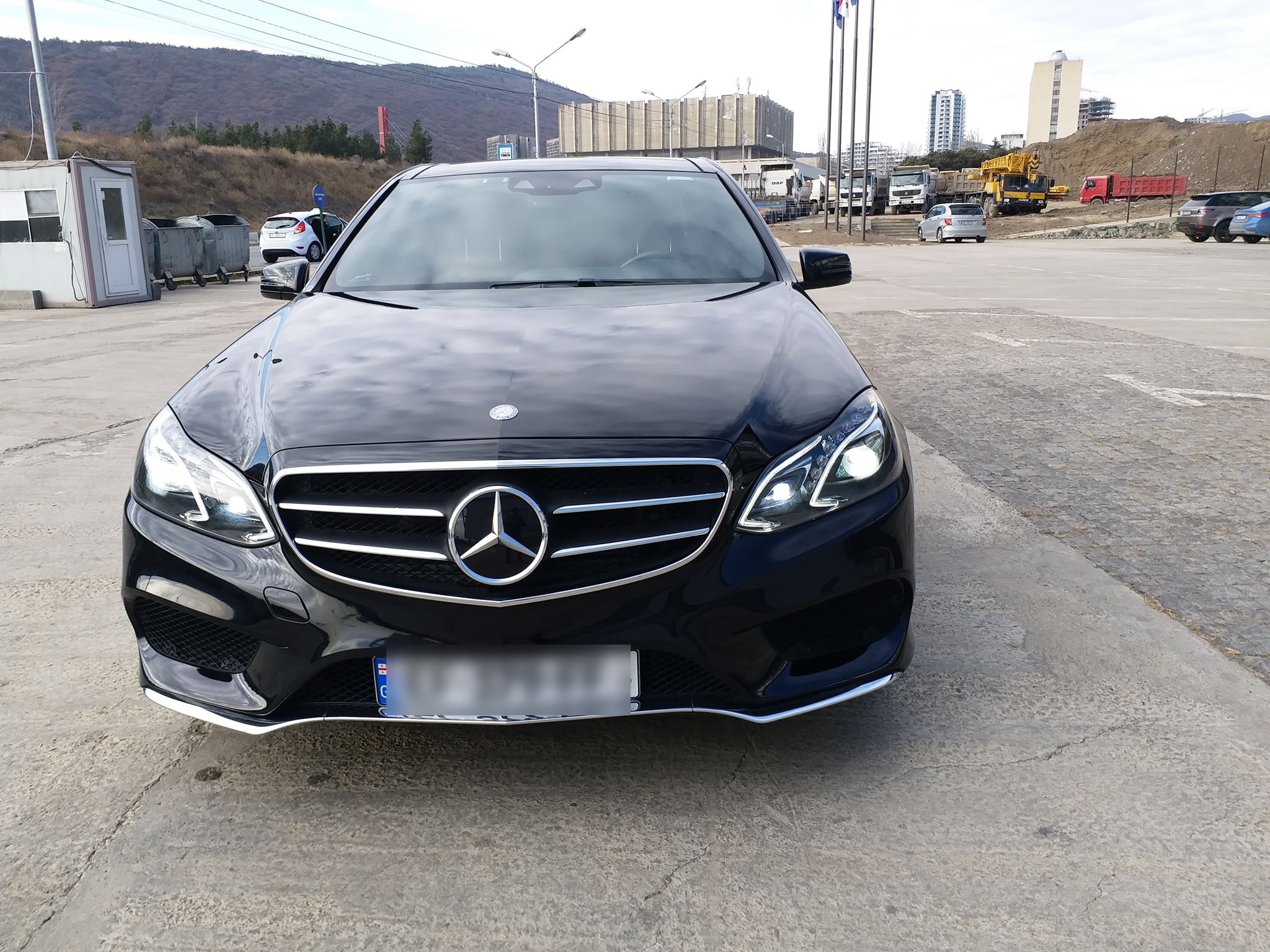 Mercedes-Benz E 220