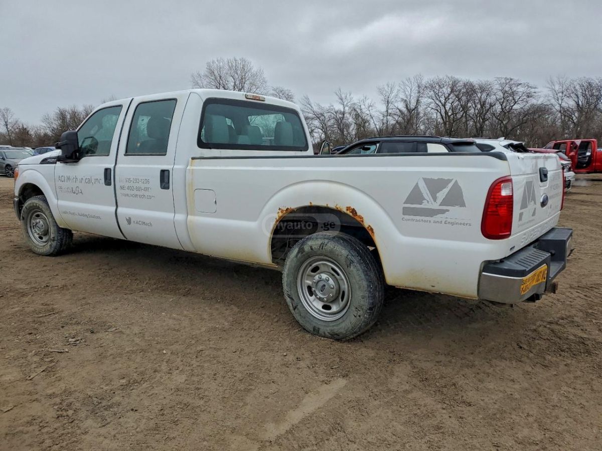 Ford F250 2016 — photo 2