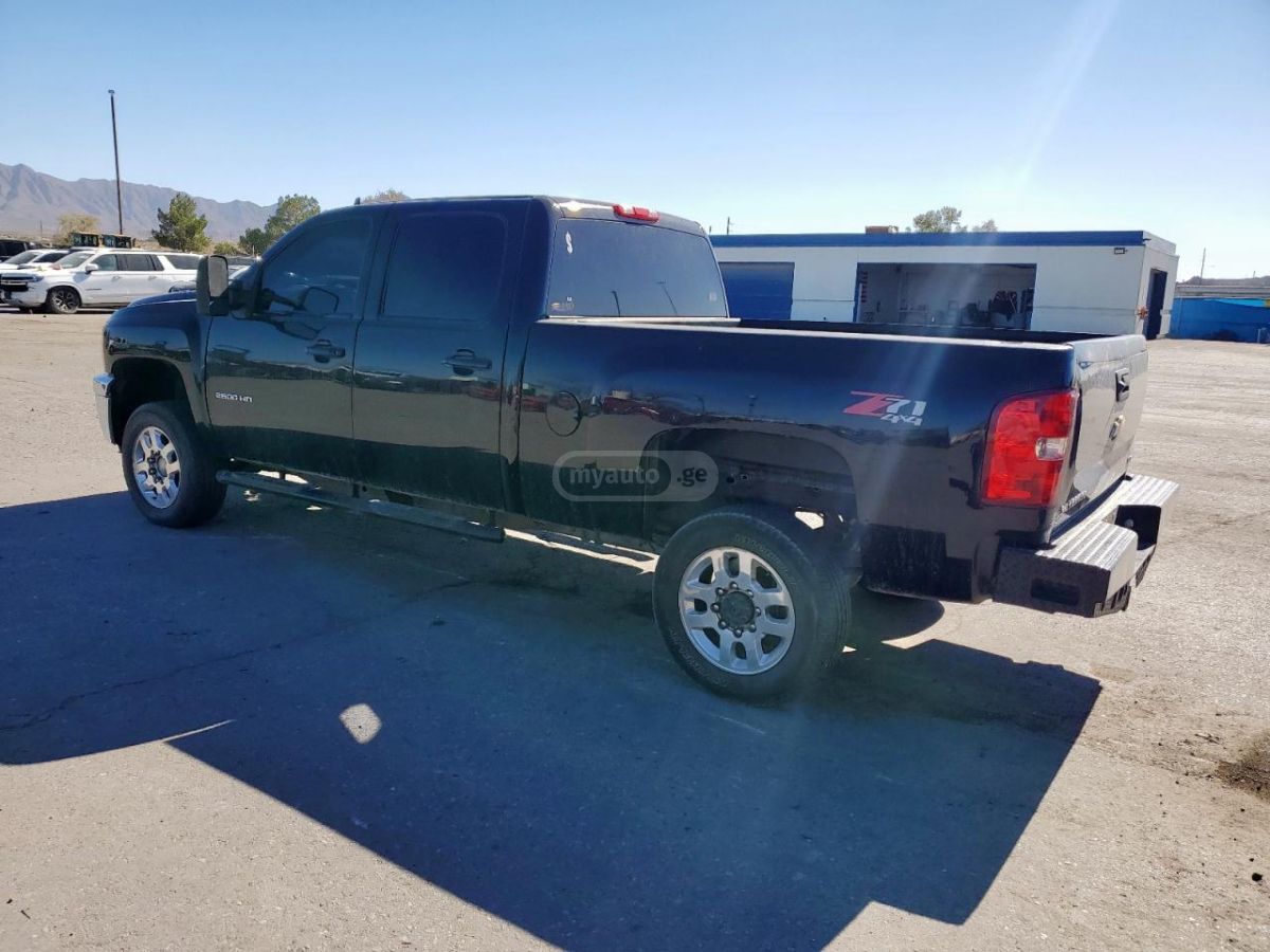 Chevrolet Silverado 2014 — photo 2