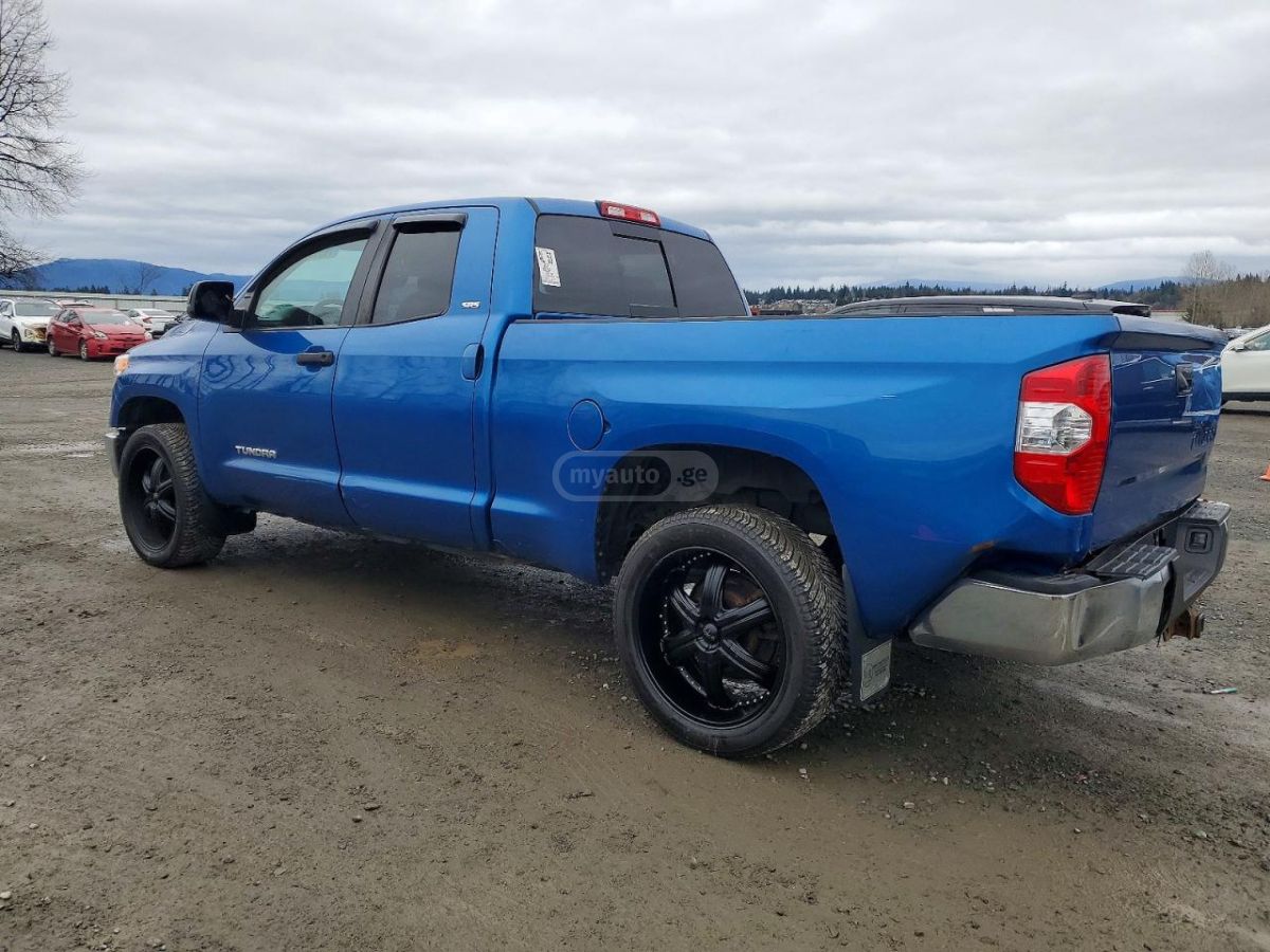 Toyota Tundra 2017 — photo 2