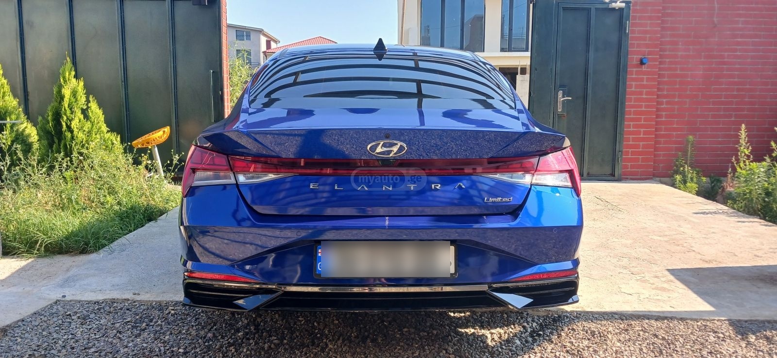 Hyundai Elantra 2021 — photo 2