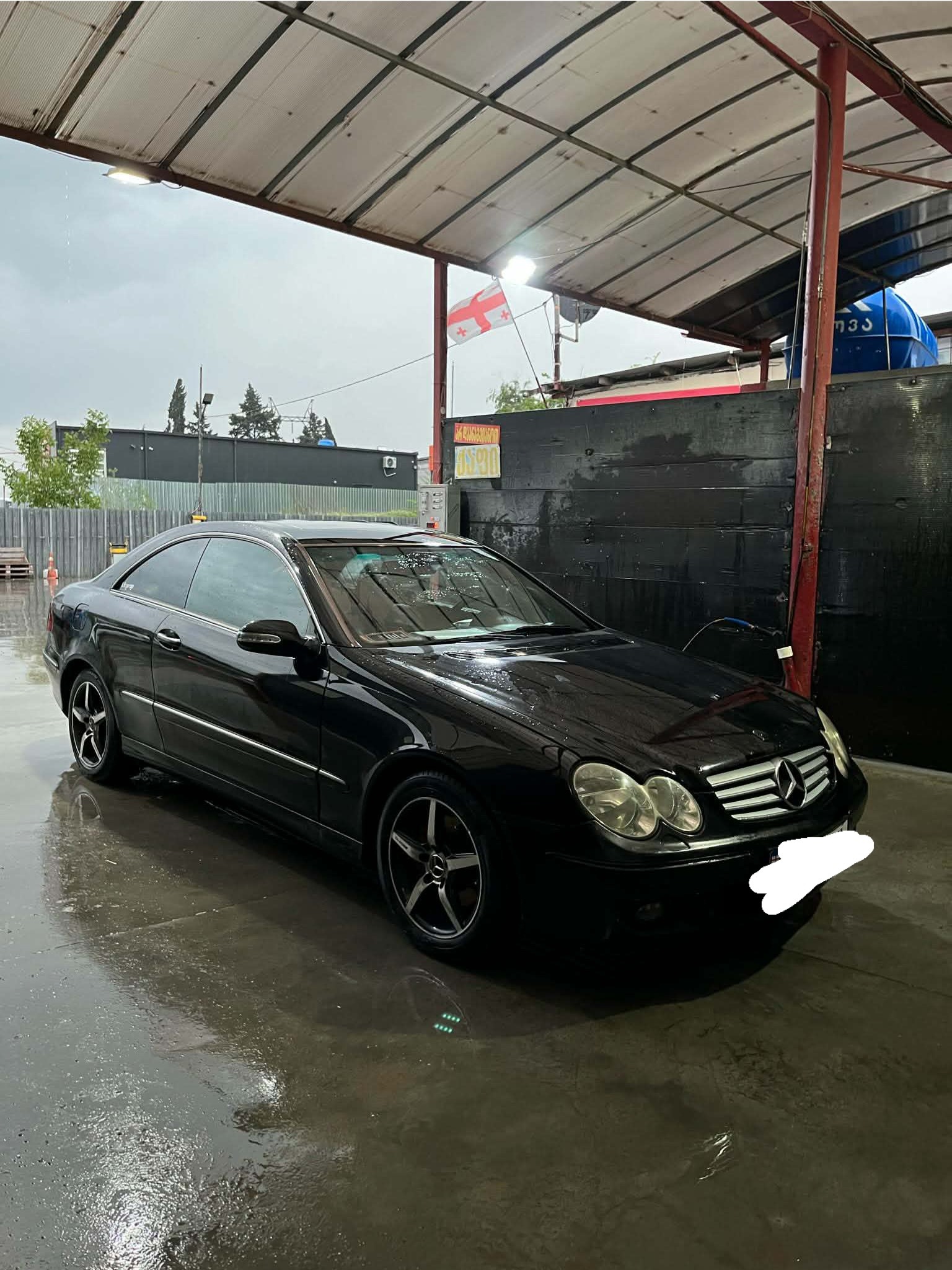 Mercedes-Benz CLK 320 2004 — photo 2