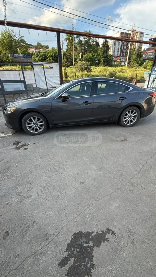 Mazda Mazda6