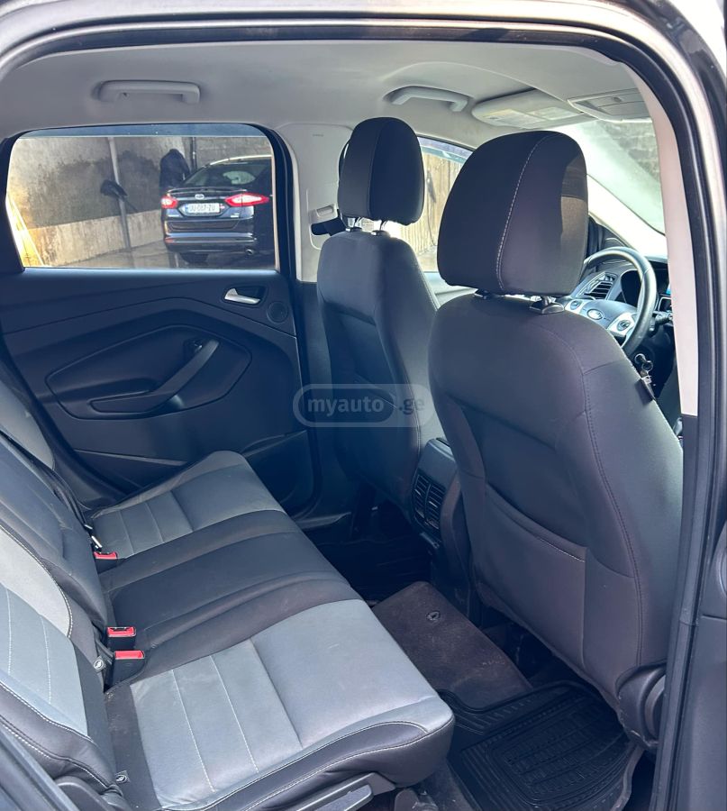 Ford Escape 2015 — photo 2