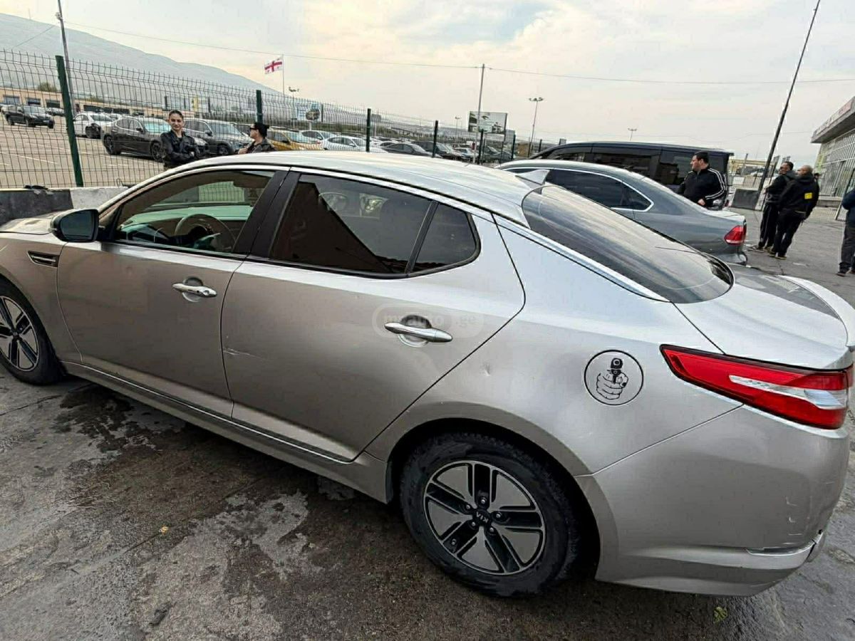Kia Optima 2012 — photo 2