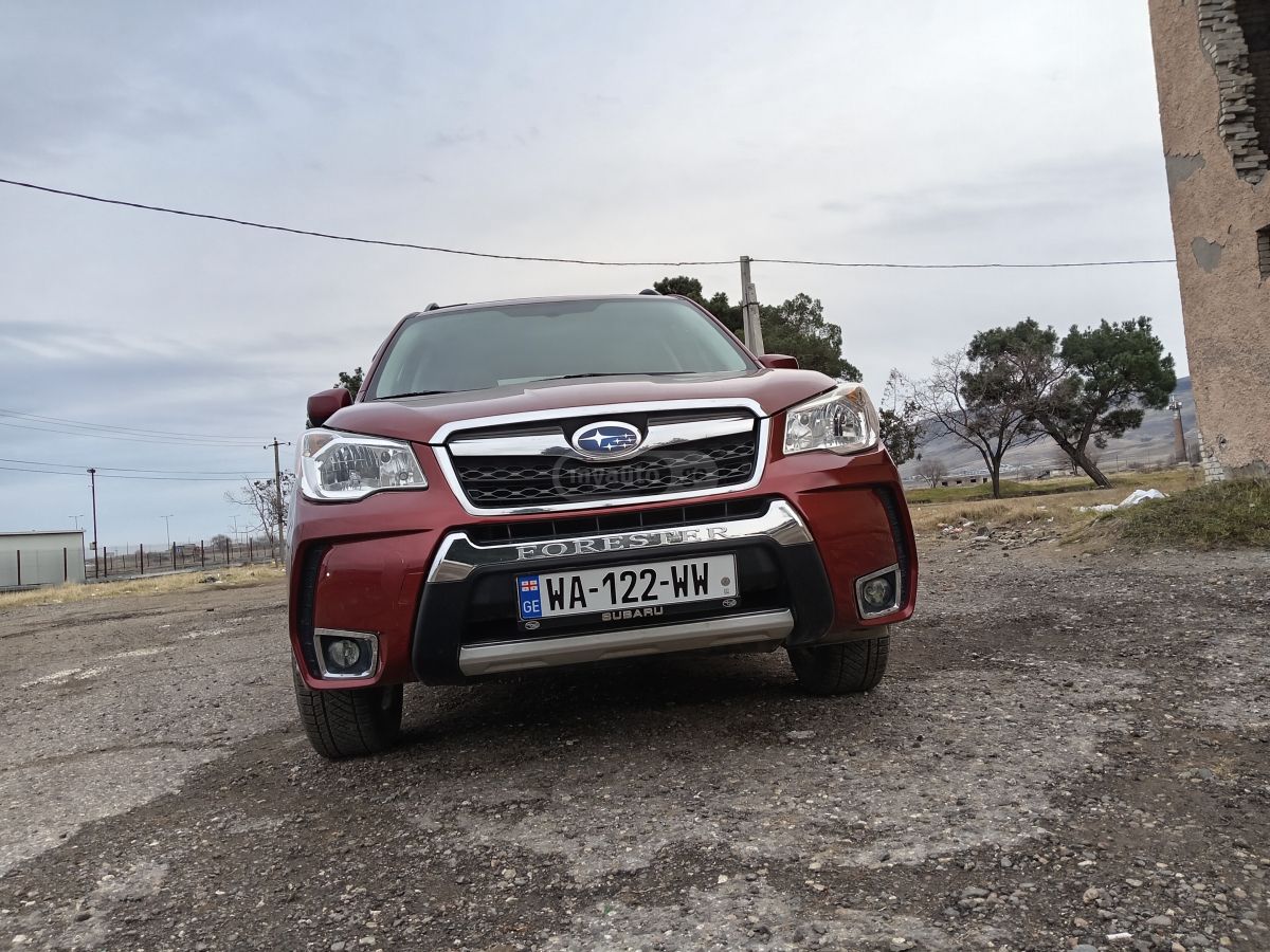 Subaru Forester 2014 — photo 2