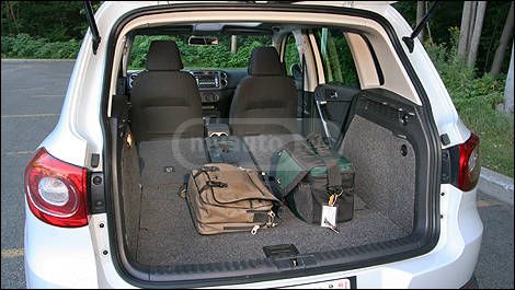 Volkswagen Tiguan 2009 — photo 2