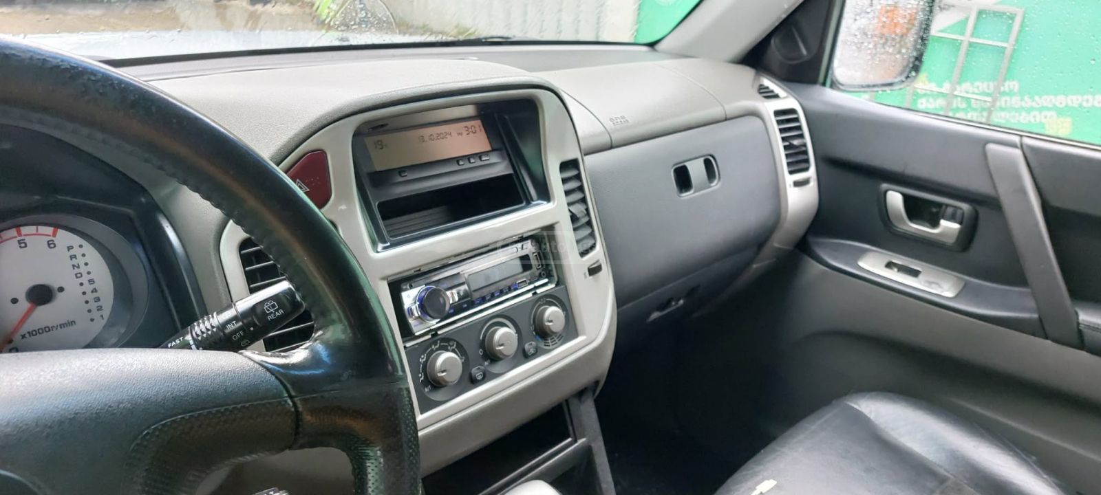 Mitsubishi Pajero 2006 — photo 2