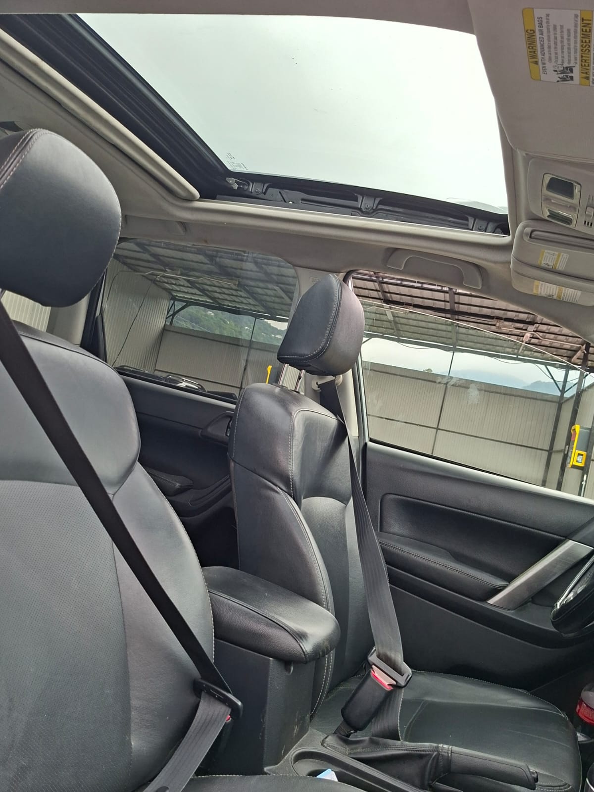 Subaru Forester 2015 — photo 2