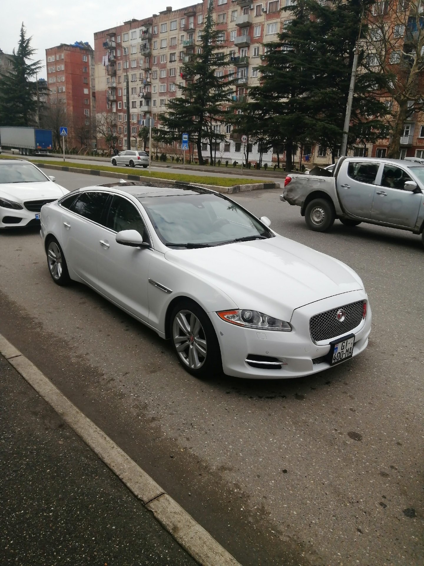 Jaguar XJL 2014 — photo 2