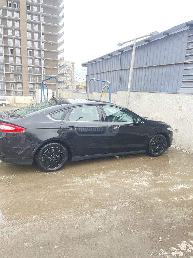 Ford Fusion 2014 — photo 2