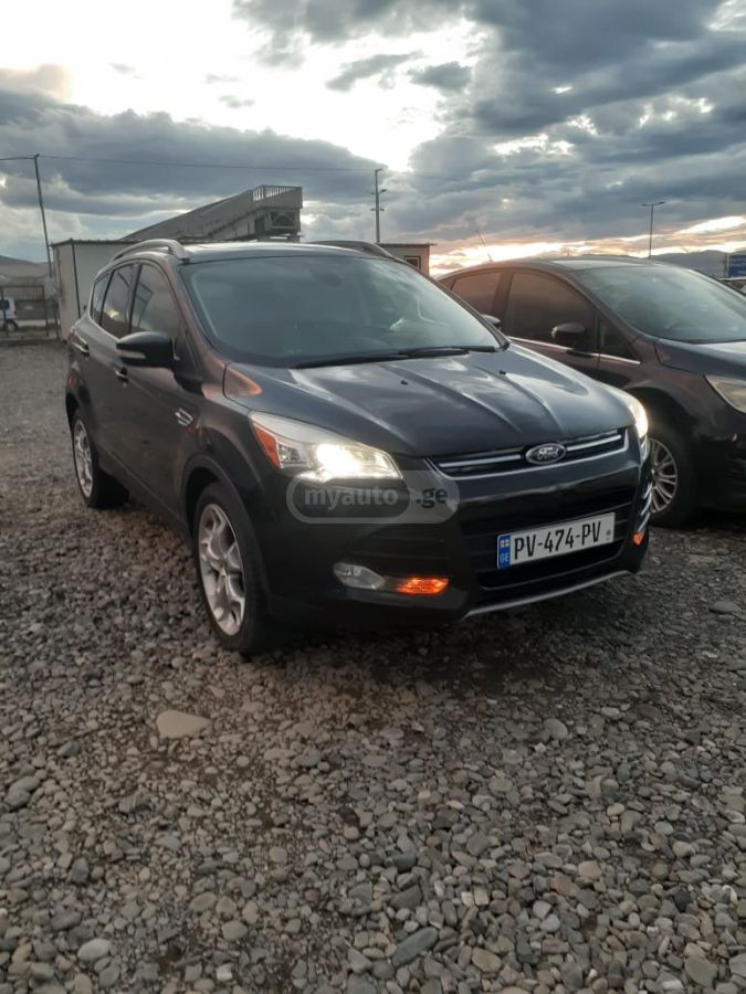 Ford Escape 2015 — photo 2