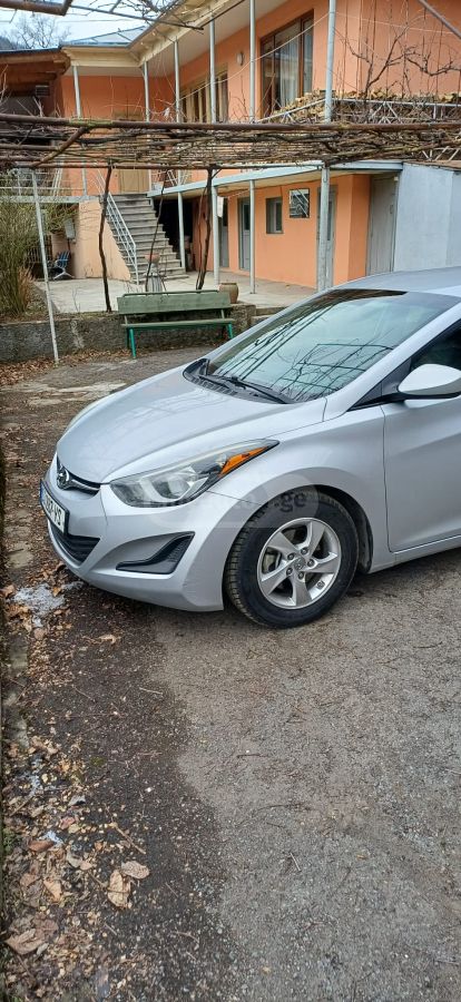 Hyundai Elantra 2014 — photo 2