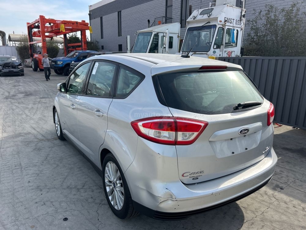 Ford C-Max 2017 — photo 2