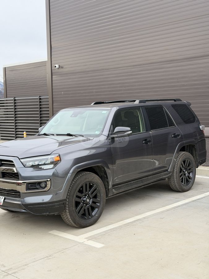 Toyota 4Runner 2020 — photo 2