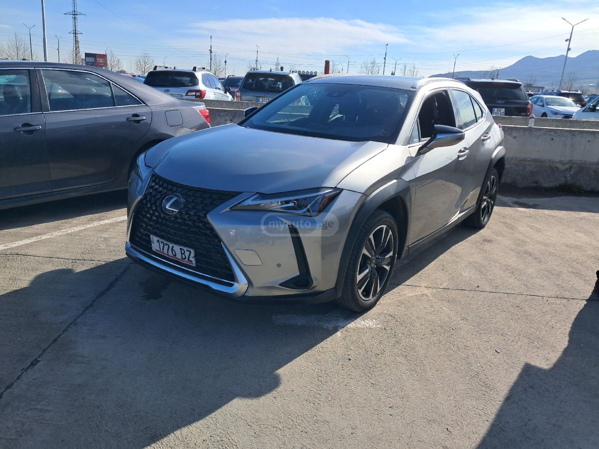 Lexus UX 200 2021 — photo 2