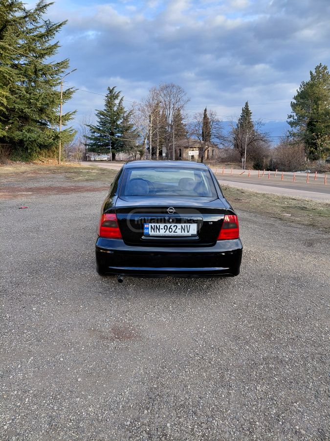 Opel Vectra 2000 — photo 2