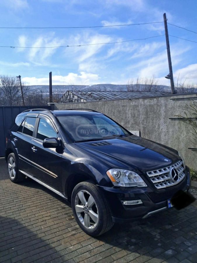 Mercedes-Benz ML 350