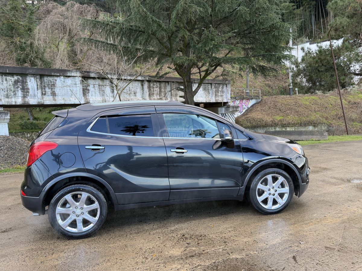 Buick Encore 2017 — photo 2