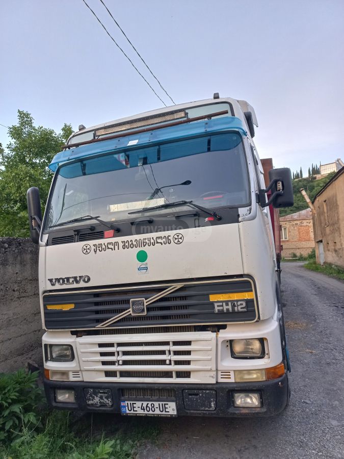 Volvo FH12
