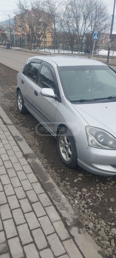 Honda Civic 2004 — photo 2