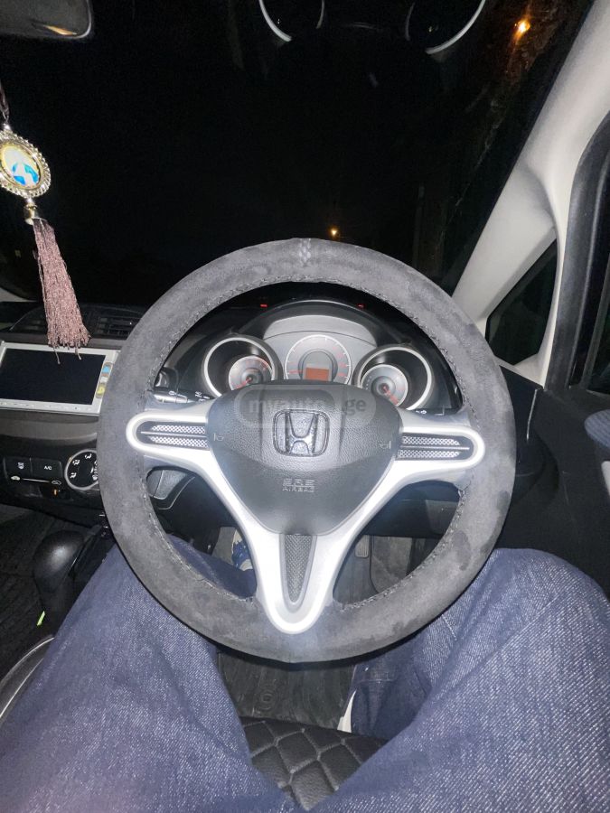 Honda Fit 2012 — photo 2
