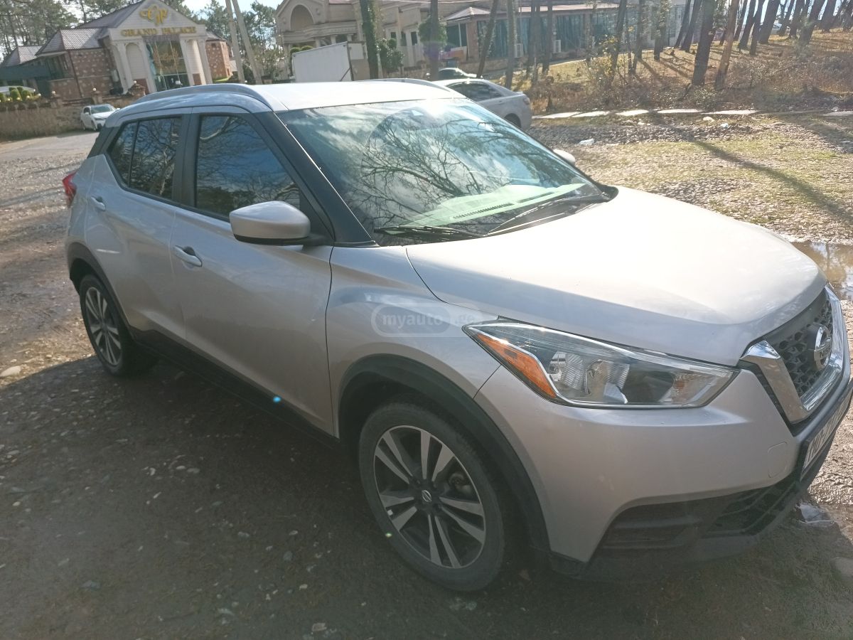 Nissan Kicks 2020 — photo 2