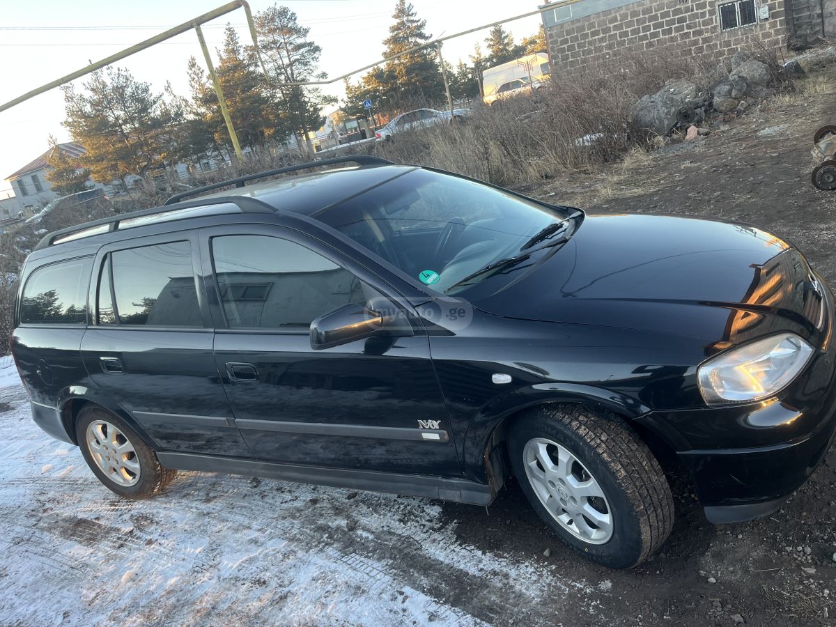Opel Astra 2003 — photo 2