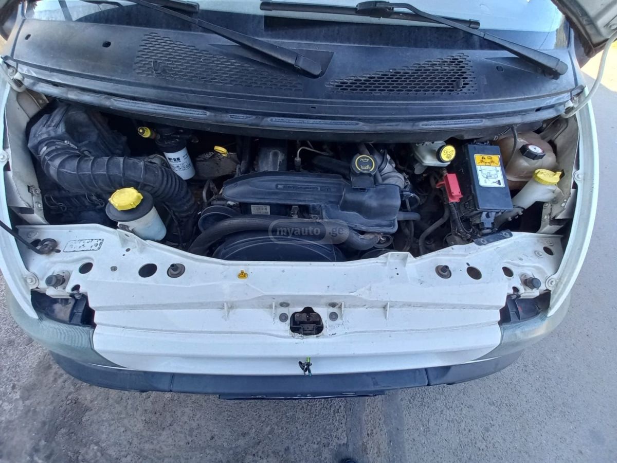 Ford Transit 2003 — photo 2