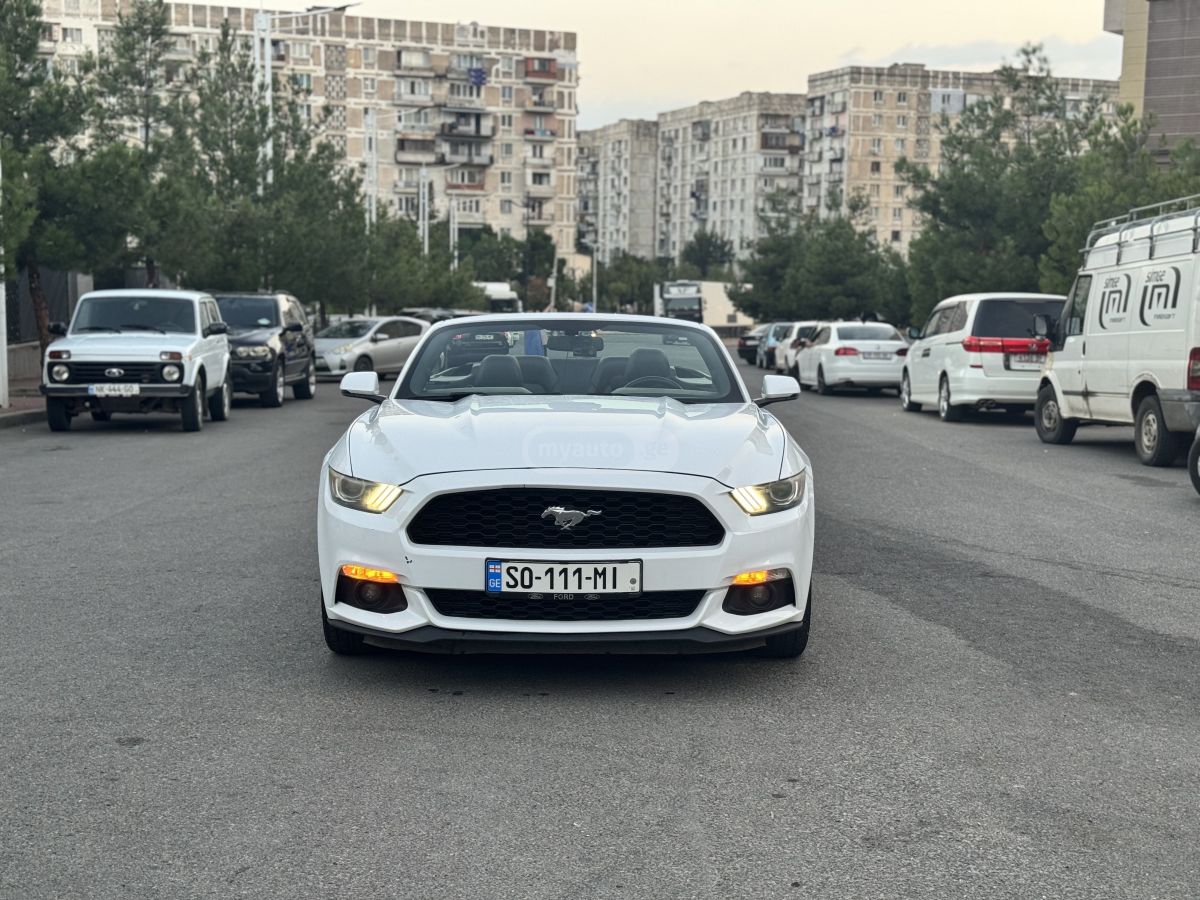 Ford Mustang 2016 — photo 2