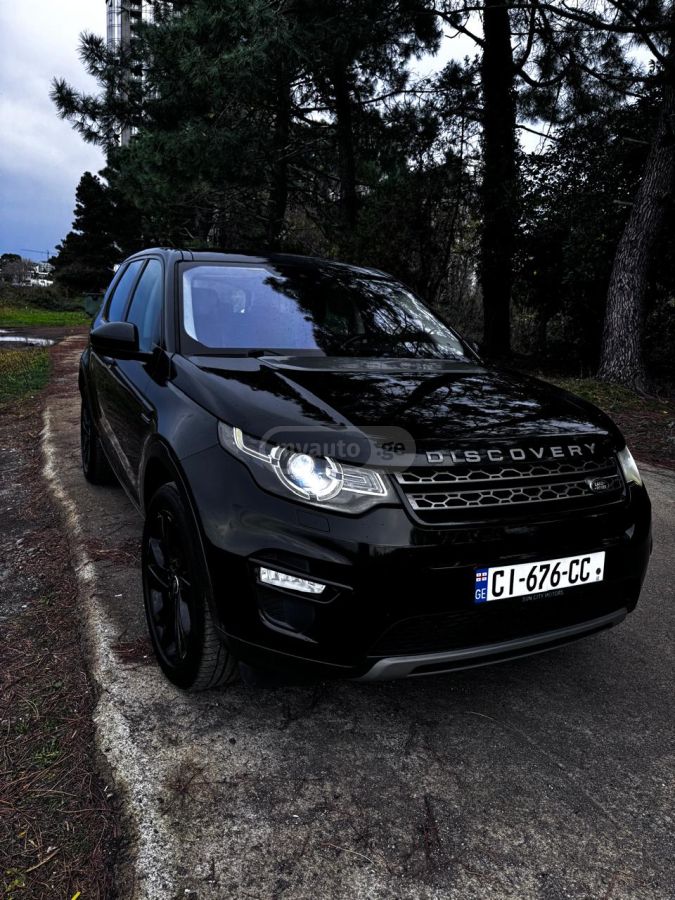 Land Rover Discovery Sport 2015 — photo 2