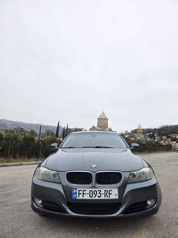 BMW 328 2011 — photo 2