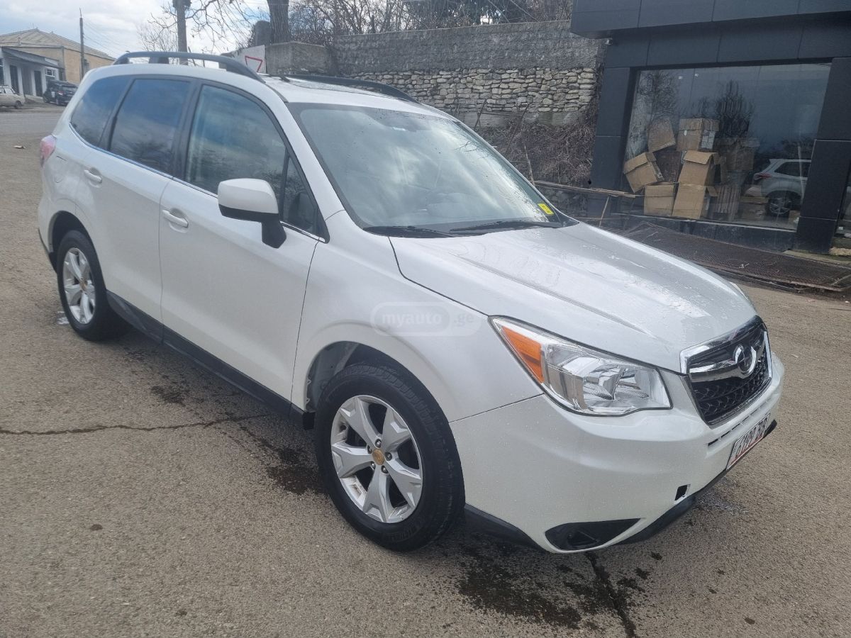 Subaru Forester 2014 — photo 2